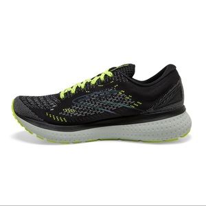 NWOT Brooks Glycerin 19 in Black/Nightlife/Spa Blue